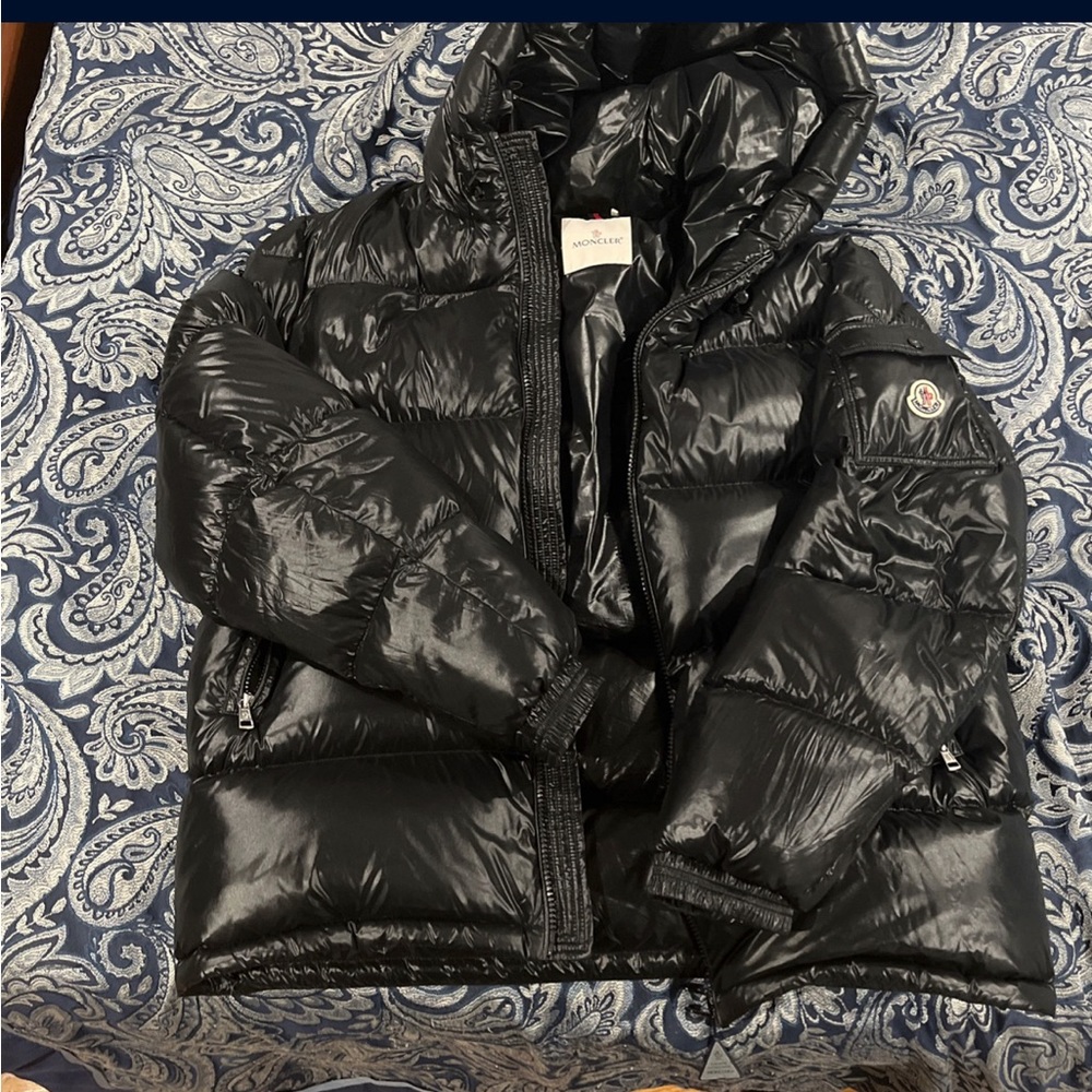 COPY - Moncler Ecrins Hooded Jacket size 3XL
